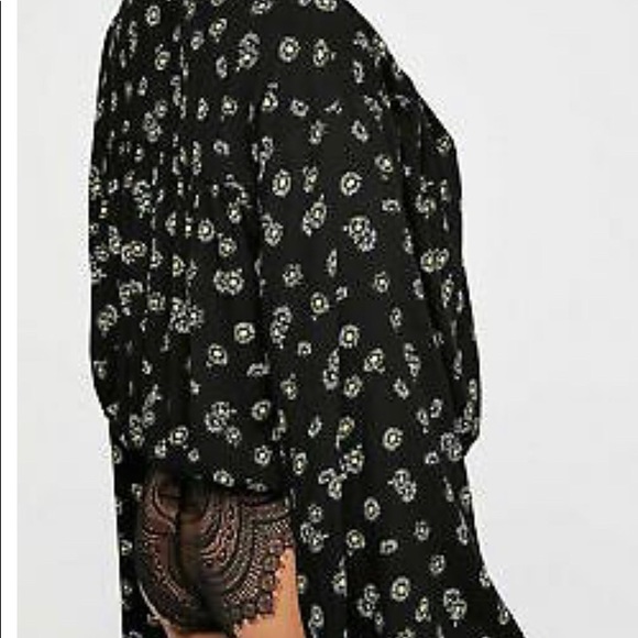 Free People Daisy Floral Bell Sleeve Bodysuit,Size-Small - Picture 9 of 10